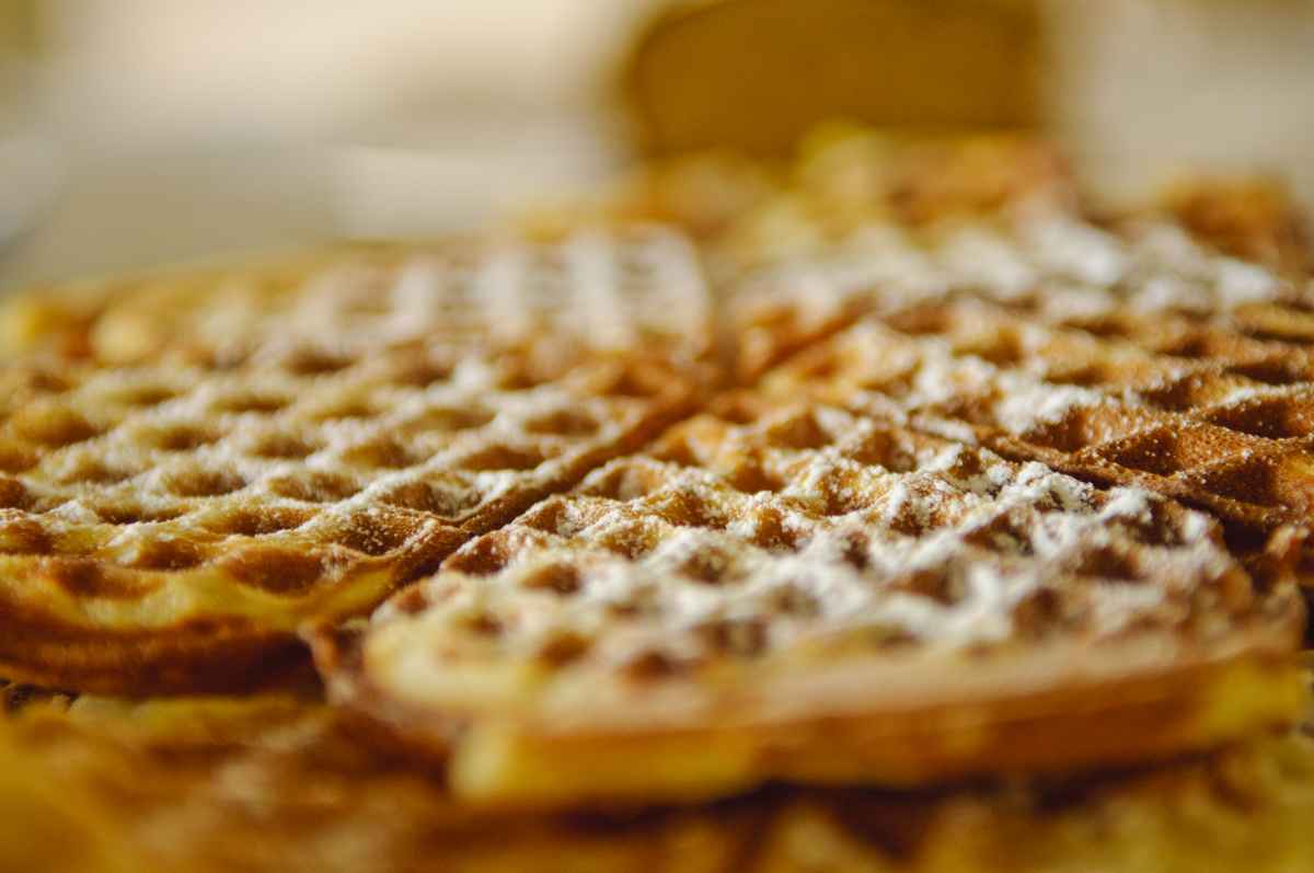 Waffel mit Puderzucker