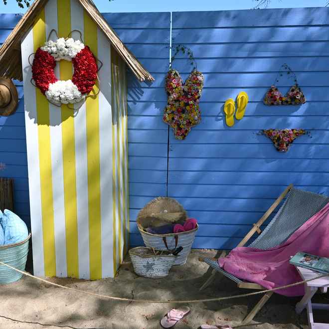 Sommer mit Blumen gestaltet