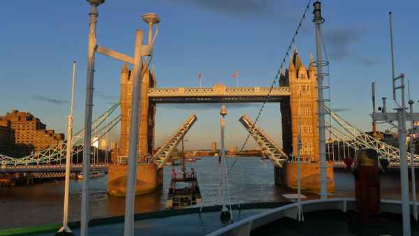 Tower Bridge