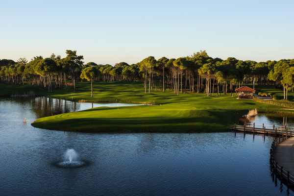 Sueno Golf Resort Pines-Course, Grün 9