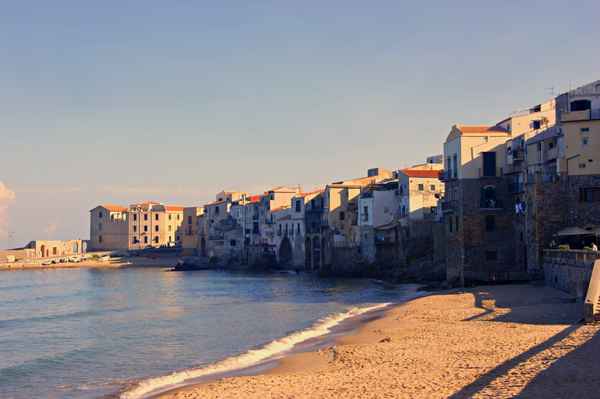 Cefalù, Altstadt am Meer