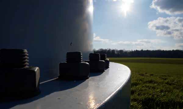 Schraube Mutter Befestigung