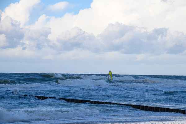 Kampf gegen die Wellen
