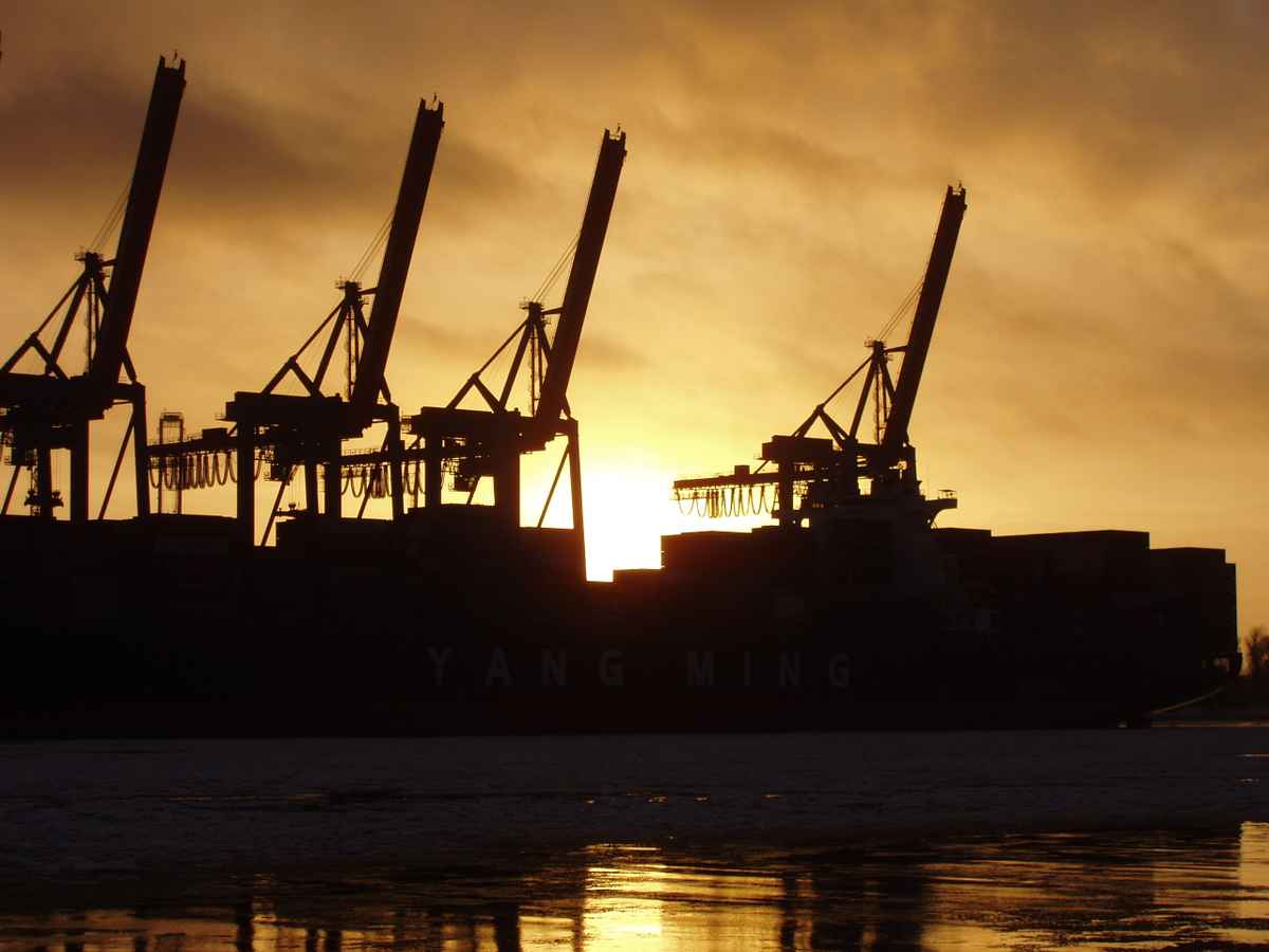 Hamburg harbour on the rocks