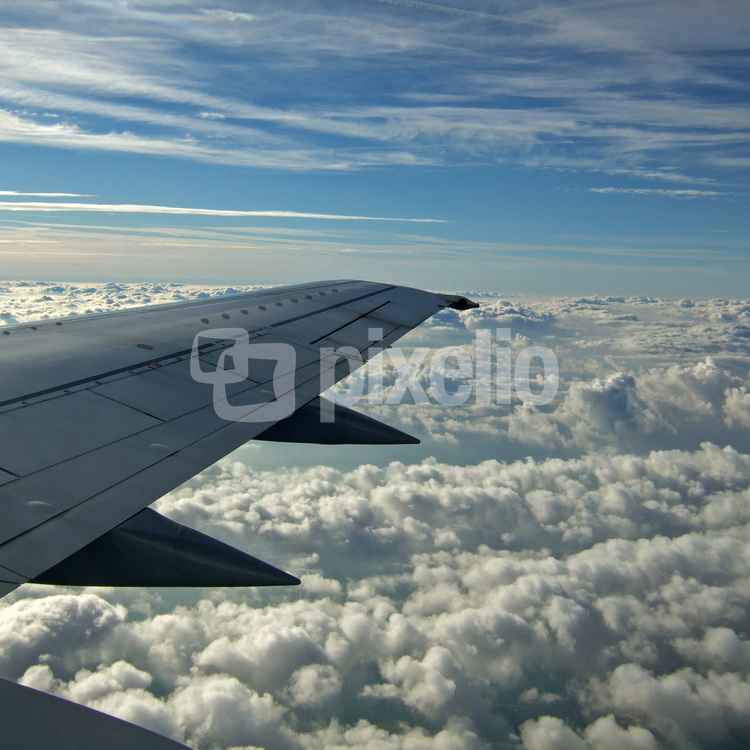 Über den Wolken