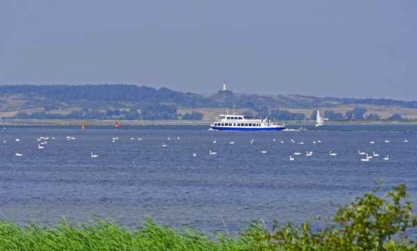 Die Fähre nach Hiddensee . . . .