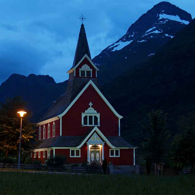 Gemütliche Kirche