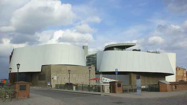 Rückseite Ozeaneum Stralsund
