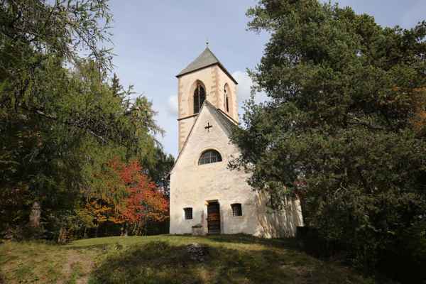 St. Georg und Jakob (Oberbozen)