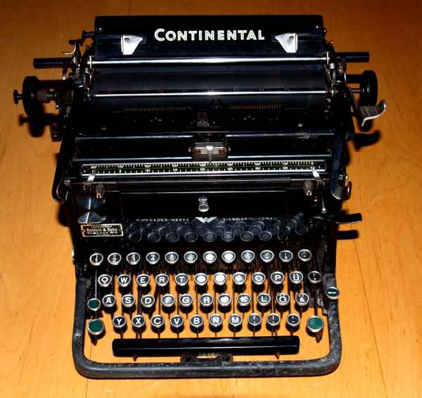 Schreibmaschine