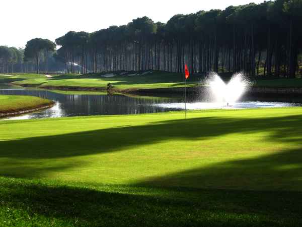 Carya-Golf-Course, Bahn 9 (Belek, Türkei)