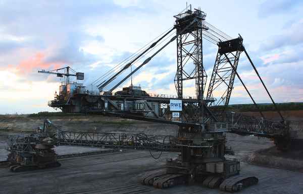 SCHAUFELRADBAGGER 255