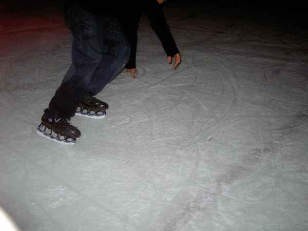 Schlittschuhlaufen 1