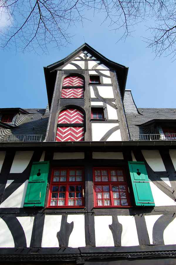 Burg-Fachwerk zu Solingen