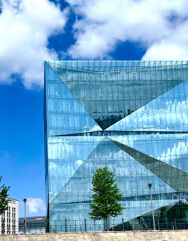 Cube, Berlin_1