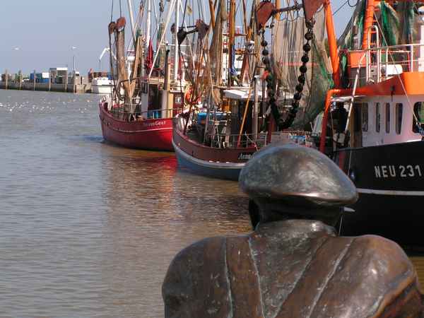 hafen neuharlingersiel