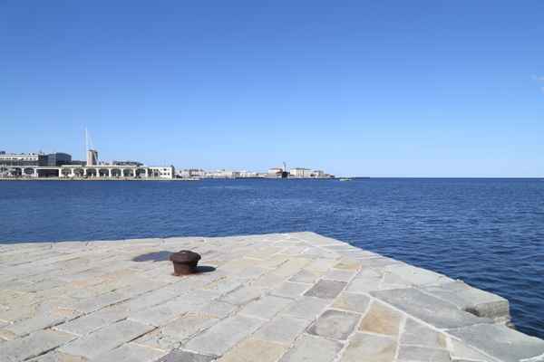blau in blau 4