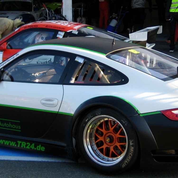 Porsche Motorsport 2