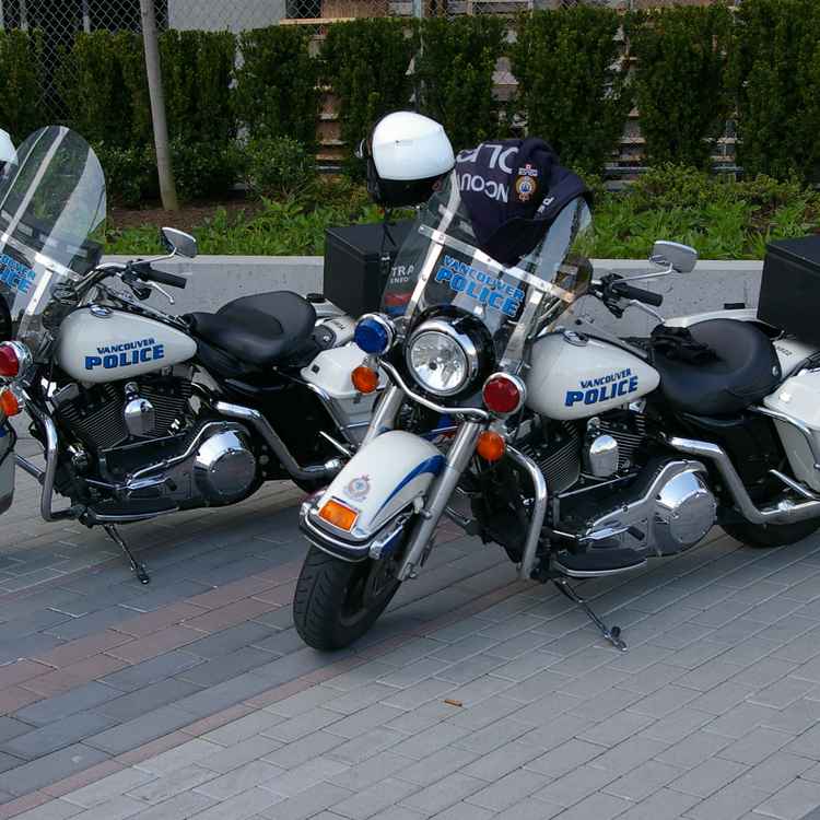 Polizei-Harley im Doppelpack
