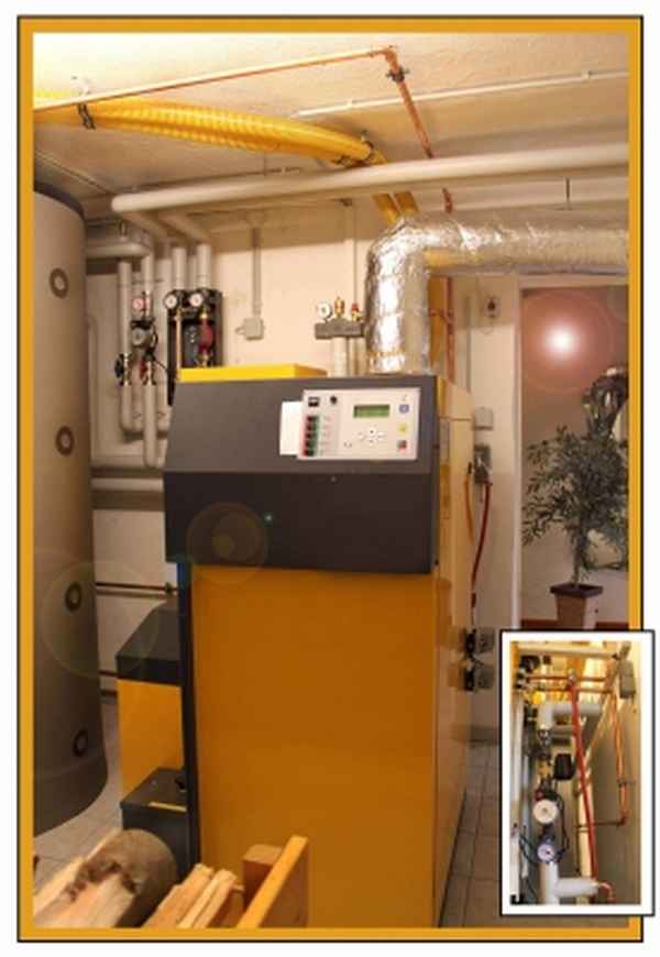 Moderne Holzheizung für Holzscheite und Pellets