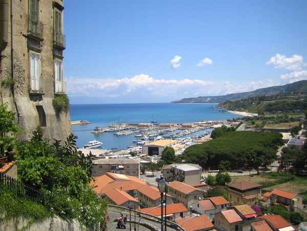 Yachthafen von Tropea