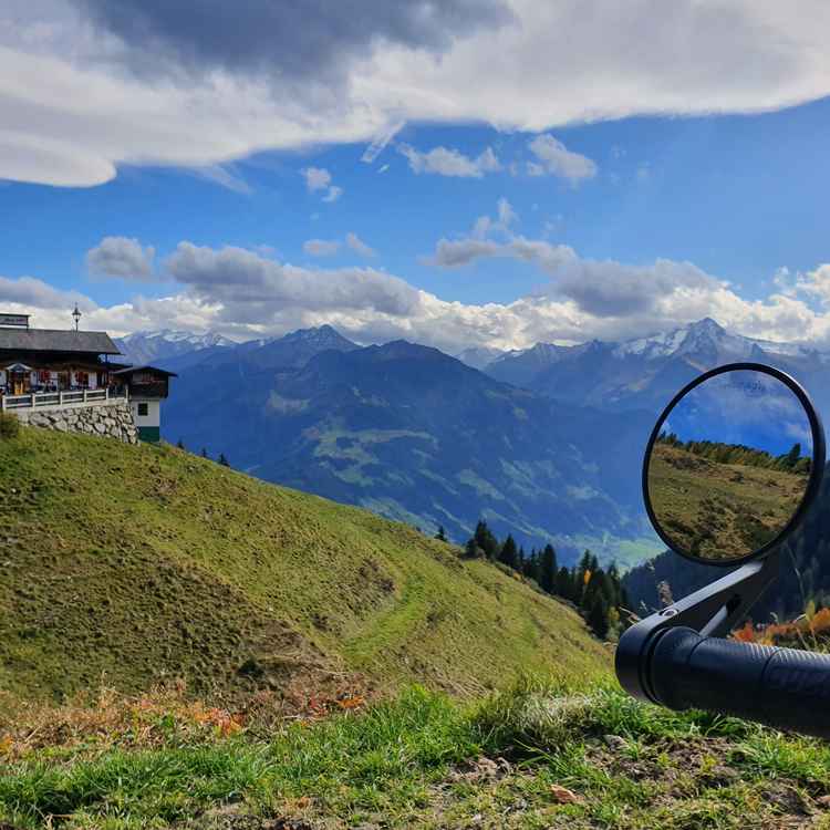 Motorrad Ducati Rückspiegel Berge
