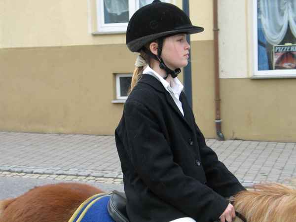 Stolze Reiterin..