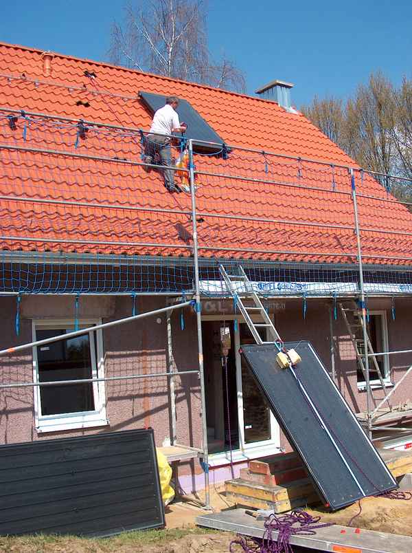 Montage von Solarkollektoren