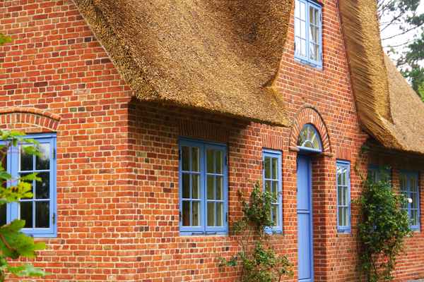 Friesenhaus mit neuem Reetdach