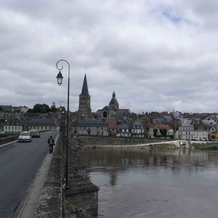 Brücke über die Loire