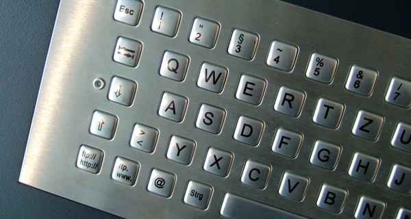 Metall-Tastatur_1