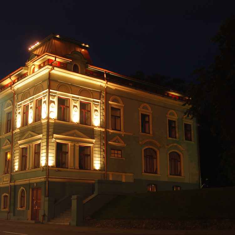 Ventspils bei Nacht 1