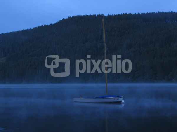 Stille über dem Wasser