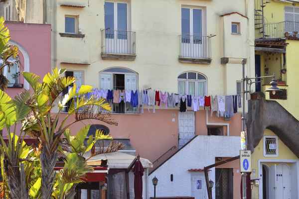 Wäschetag in Forio D’Ischia