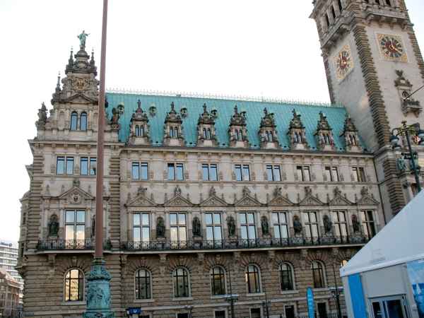  Hamburg Rathausfassade 1