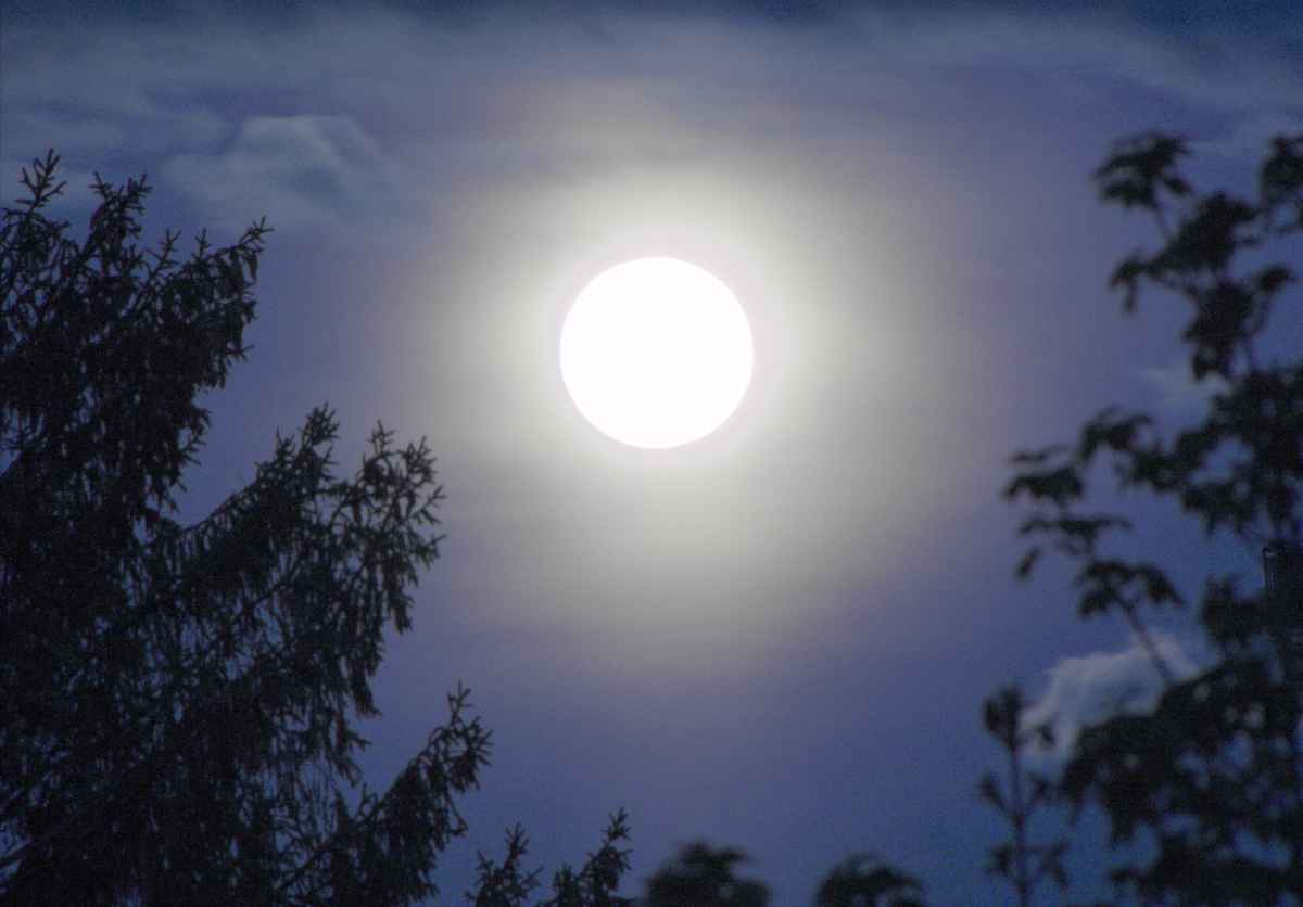 Mai-Vollmond