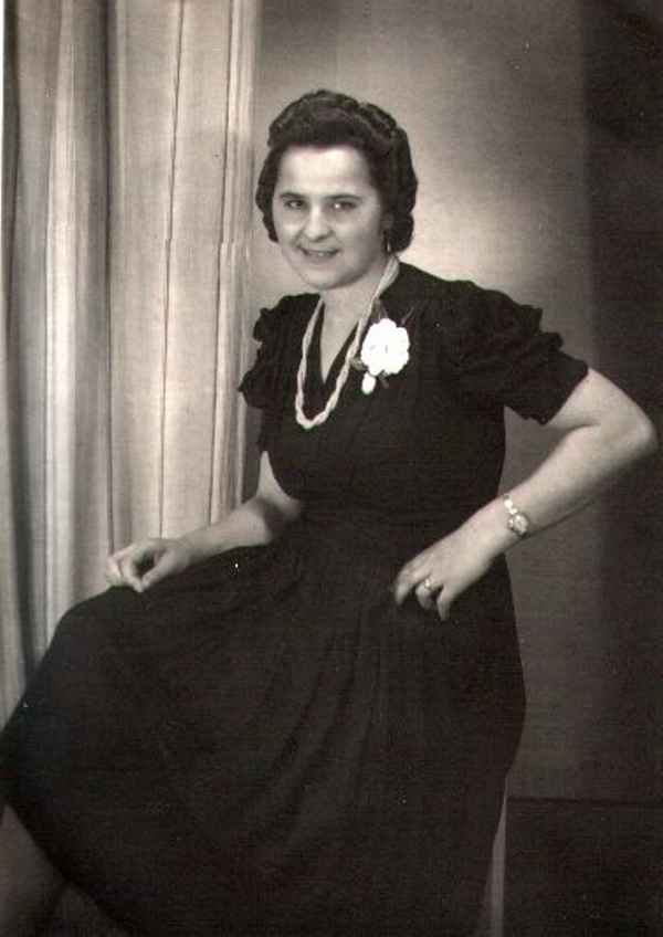 Meine Mutter Marianne 1