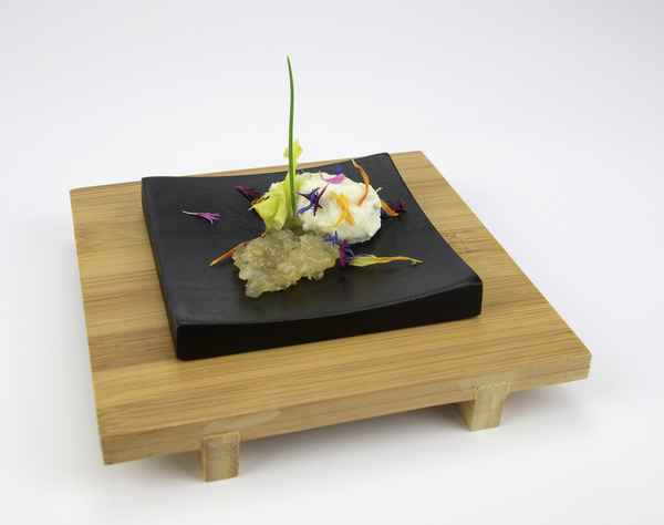 Gorgonzolamousse mit Birnenchutney