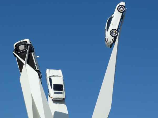 Porsche Sulptur