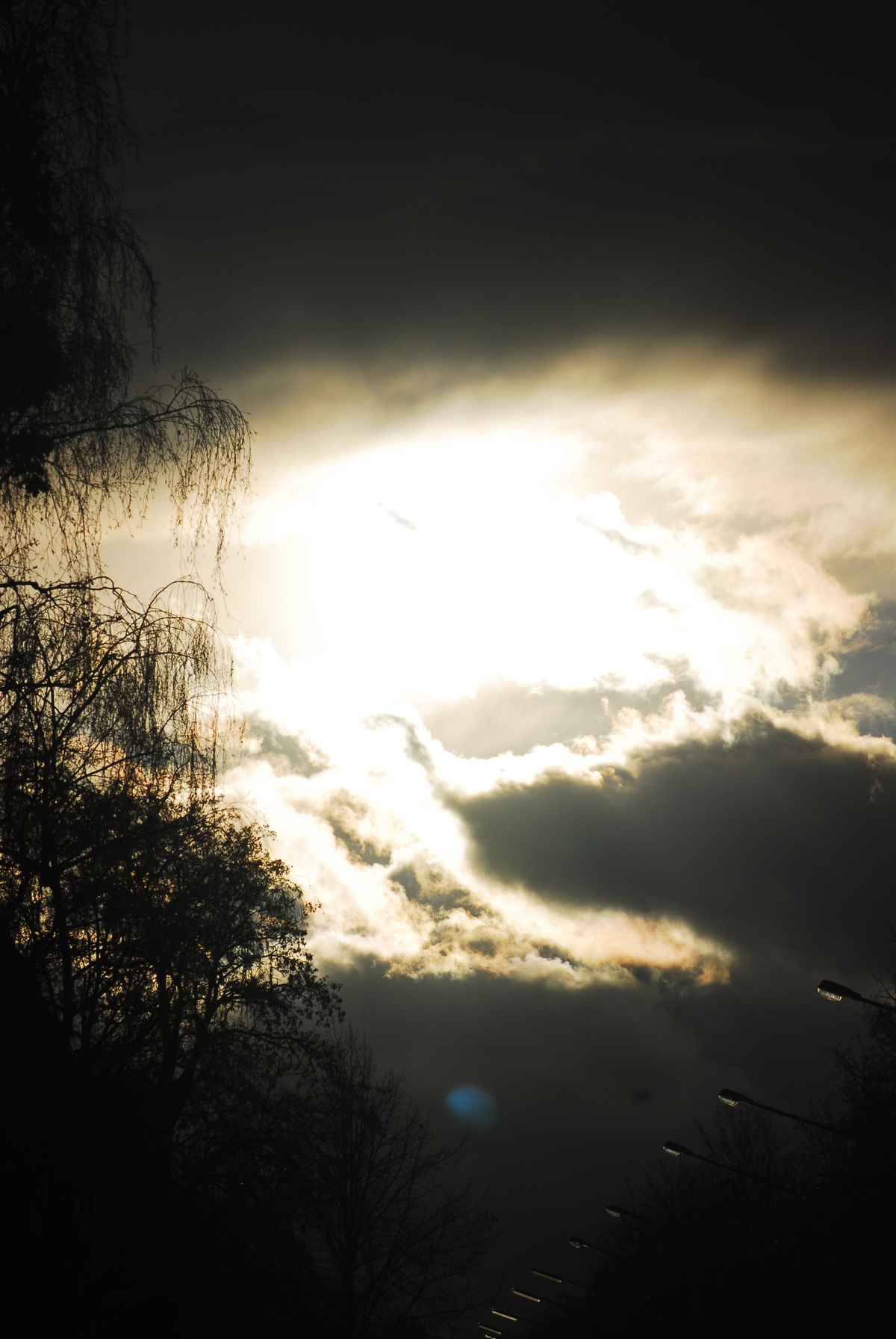 Der Himmel reißt auf