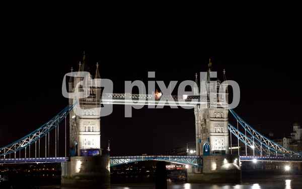 Towerbridge bei Nacht