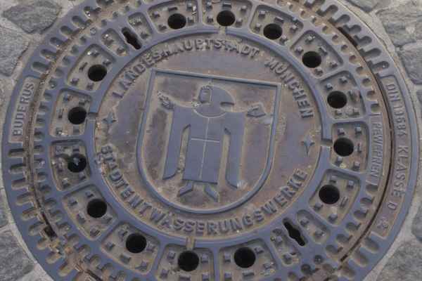 Münchner Kanaldeckel
