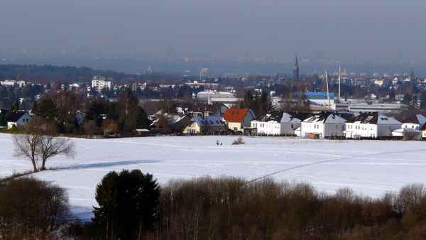 winterlicher Fernblick auf Solingen