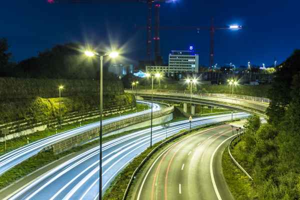 Verkehr bei Nacht
