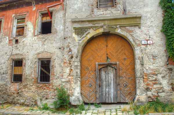 Alte Hofeinfahrt