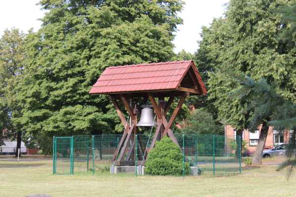 Eine Glocke ohne Kirchlein