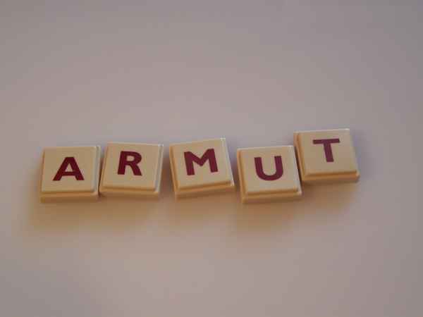 Wortbild Armut