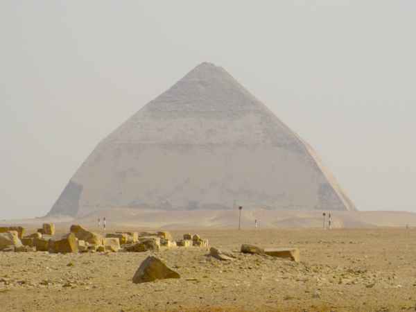 Knickpyramide von Dahshur