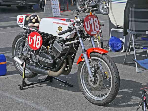 U18