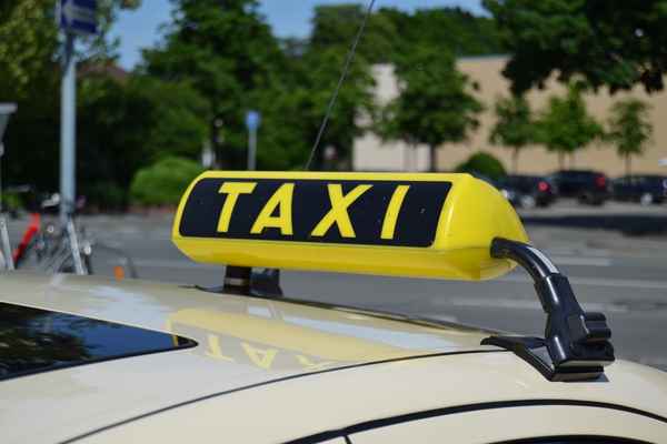 Taxi